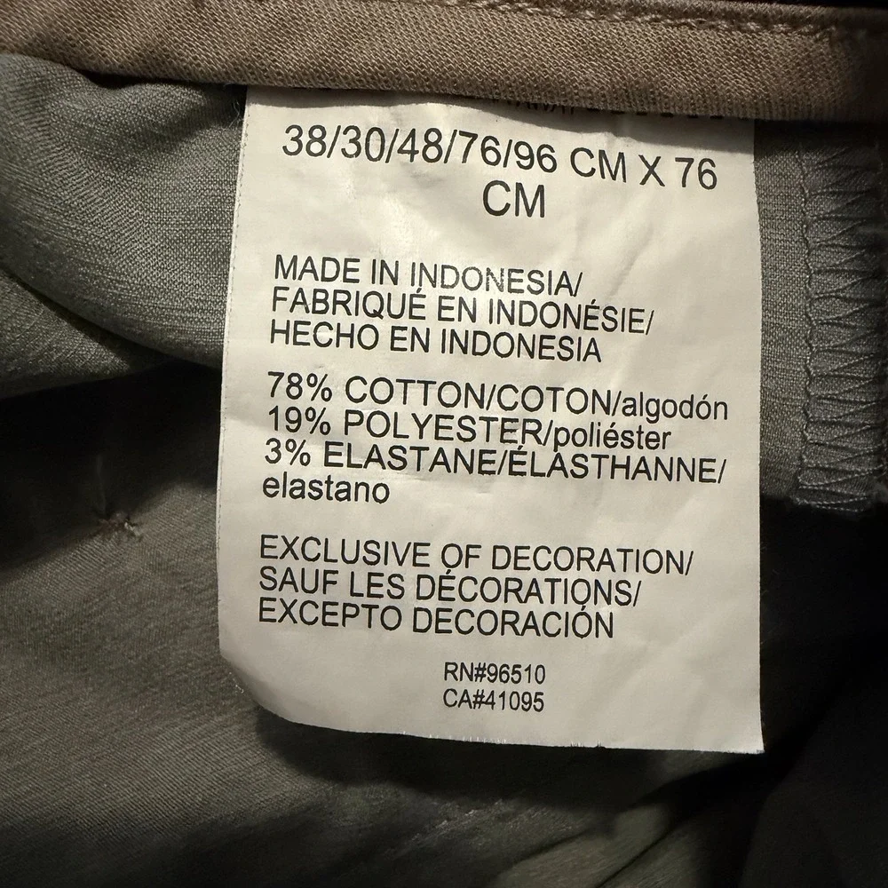 Under Armour Men's Showdown Chino Pants Tan Size 38/30 Golf Stretch